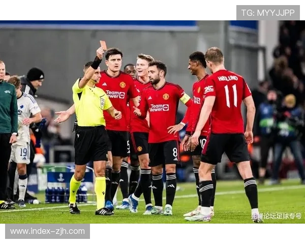 曼联vs热刺欧冠席位卡位战：伤病与体能成胜负手